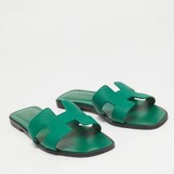 Pre Owned Hermes Green Leather Oran Flat Slides Size 35.5