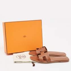 Pre Owned Hermes Brown Leather Oran Flat Slides Size 42