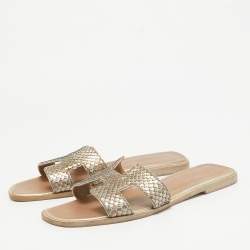 مملوكة مسبقًا Hermes Metallic Python Oran Flat Slides Size 38.5