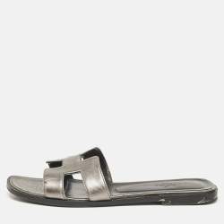 Hermes Metallic Grey Leather Oran Flat Slides Size 38