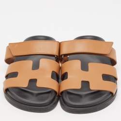 مملوكة مسبقًا Hermes Brown Leather Chypre Sandals Size 39