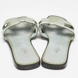 Pre Owned Hermes Sky Blue Patent Leather Oran Sandals Size 39