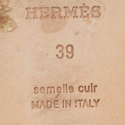 مملوكة مسبقًا Hermes Brown Leather Oran Flat Slides Size 39
