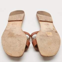 مملوكة مسبقًا Hermes Brown Leather Oran Flat Slides Size 39
