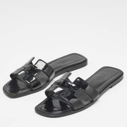 Pre Owned Hermès Black Patent Leather Oran Flat Slides Size 37