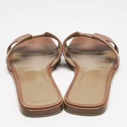 Pre Owned Hermès Brown Leather Oran Flat Slides Size 37