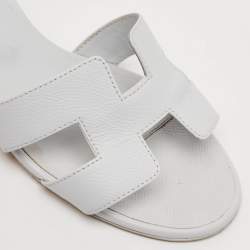 Pre Owned Hermes Grey Leather Oasis Slide Sandals Size 37