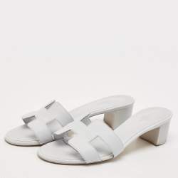 Pre Owned Hermes Grey Leather Oasis Slide Sandals Size 37
