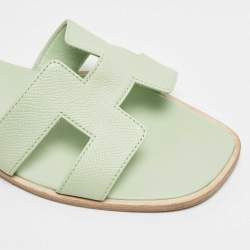 مملوكة مسبقًا صندل سلايد هيرمس أوران جلد أبيض مقاس 39