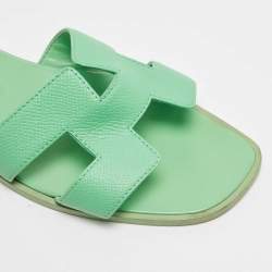 Pre Owned Hermes Green Leather Oran Flat Sandals Size 38.5