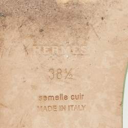 Pre Owned Hermes Green Leather Oran Flat Sandals Size 38.5