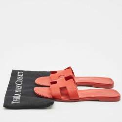 Pre Owned Hermes Red Leather Oran Flat Sandals Size 39