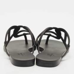 Pre Owned Hermes Black Rubber Egerie Flat Thong Sandals Size 37