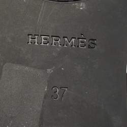 Pre Owned Hermes Black Rubber Egerie Flat Thong Sandals Size 37