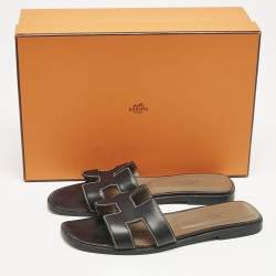 Hermes Black Leather Oran Flat Sandals Size 37.5