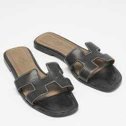 Hermes Black Leather Oran Flat Sandals Size 37.5