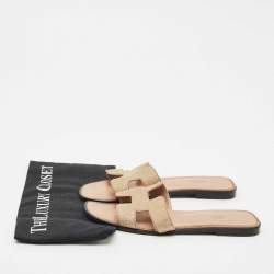 Pre Owned Hermes Beige Crystal Suede Oran Flat Slide Sandals Size 39