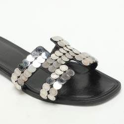 Pre Owned Hermès Black Leather Clou De Selle Embellished Oran Flat Slides Size 39