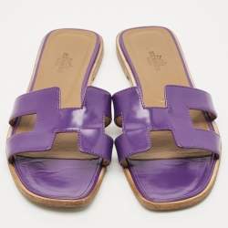 Pre Owned Hermes Purple Patent Leather Oran Flat Slides Size 36.5