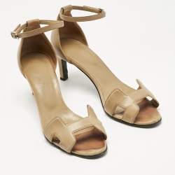 Pre Owned Hermes Beige Leather Premiere Ankle Strap Sandals Size 38
