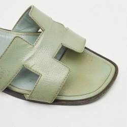 Pre Owned Hermes Green Patent Leather Oran Flat Sandals Size 39