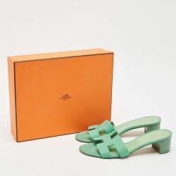 Pre Owned Hermes Green Leather Oasis Slide Sandals Size 38.5
