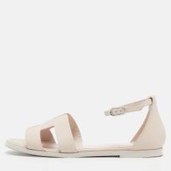 مملوكة مسبقًا Hermes Cream Leather Poreline Santorini Ankle Strap Flats Size 37