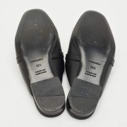 مملوكة مسبقًا صندل مولز هيرمس أوه زد مطللي بلاديوم جلد أسود مقاس 38