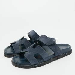 مملوكة مسبقًا Hermes Navy Blue Suede Chypre Sandals Size 38.5