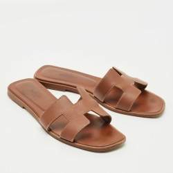 Pre Owned Hermes Brown Leather Oran Flat Slide Size 38.5