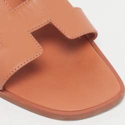 Pre Owned Hermes Orange Leather Oran Flat Slide Size 38.5