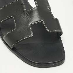 Pre Owned Hermes Black Leather Oran Flat Sandals Size 38.5
