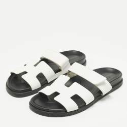 Pre Owned Hermes White Leather Chypre Flat Sandals Size 41
