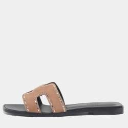 Pre Owned Hermès Brown Suede Oran Flat Slides Size 39