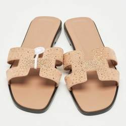 مملوكة مسبقًا Hermes Beige Suede Oran Crystals Flat Slides Size 40