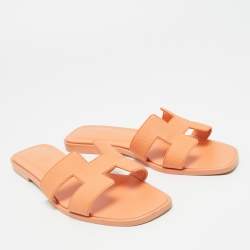 Pre Owned Hermes Orange Leather Oran Flat Slides Size 37.5