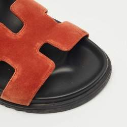 Pre Owned Hermès Brown/Beige Velvet Chypre Flat Sandals Size 40