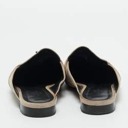 مملوكة مسبقًا حذاء هيرمس أوز جلد أسود مقاس 35