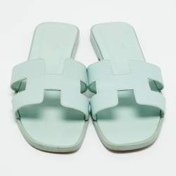 Pre Owned صندل هيرمس أوران جلد سحلية وردي مسطح مقاس 37.5