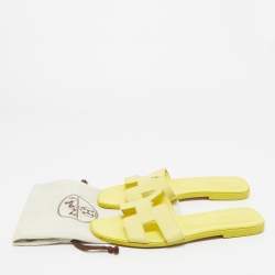 Pre Owned Hermes Yellow Leather Oran Flat Slides Size 40.5