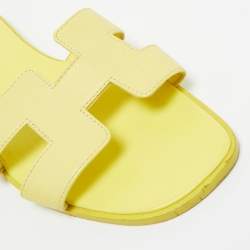 Pre Owned Hermes Yellow Leather Oran Flat Slides Size 40.5