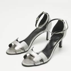 Pre Owned Hermes Silver Leather Premiere Ankle Strap Sandals Size 38