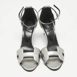 Pre Owned Hermes Silver Leather Premiere Ankle Strap Sandals Size 38