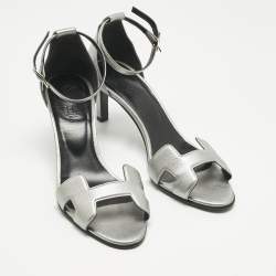 Pre Owned Hermes Silver Leather Premiere Ankle Strap Sandals Size 38