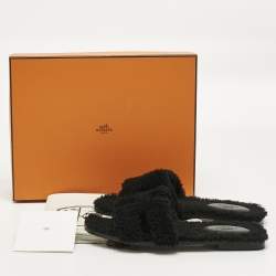 Pre Owned Hermès Black Shearling Fur Oran Flat Slides Size 38