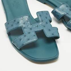 Pre Owned Hermes Blue Ostrich Leather Oran Flat Slide Size 38