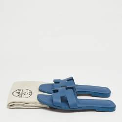 Pre Owned Hermes Blue Leather Oran Flat Slides Size 39.5