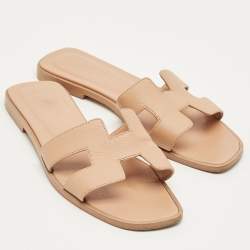 Pre Owned Hermes Beige Leather Oran Flat Slide Size 37