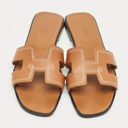 Pre Owned صندل فلات هيرمس جلد بيج اوران مقاس 37