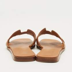 Pre Owned Hermes Brown Leather Oran Flat Sandals Size 39